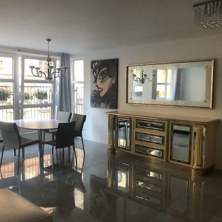 ميونيخ Luxurious 2 Bedroom Apartment Old City المظهر الخارجي الصورة